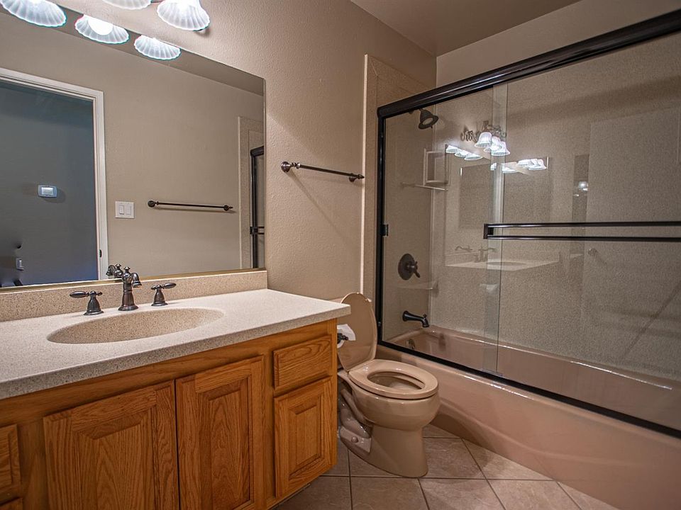 1st image of 7981 Copperwood Dr