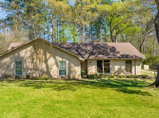 2002 Warwick Cir E, Longview, TX 75601