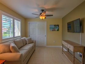 7278 Salerno Ct, Naples, FL