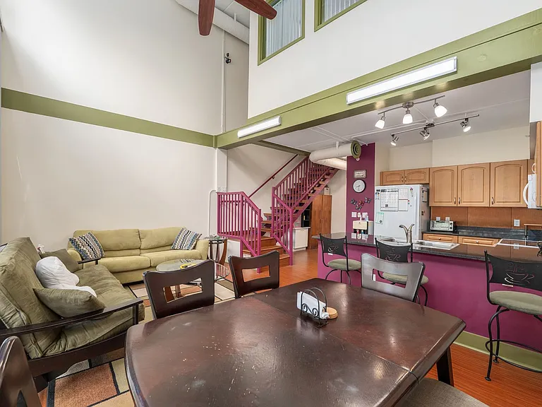 2515 SW 35th Pl #219 — Photo 5