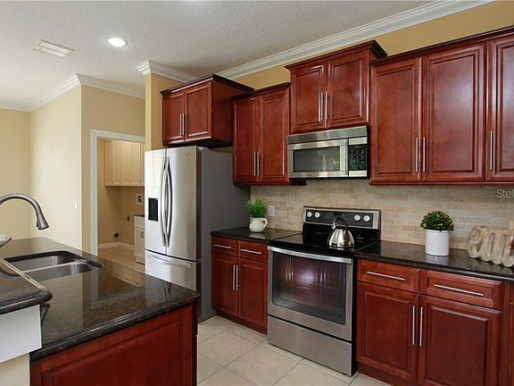 4th image of 3309 Fawnwood Dr
