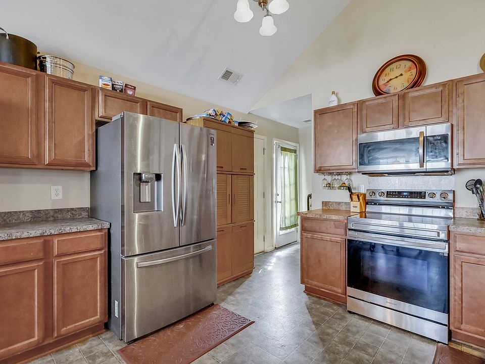 2020 Culloden Dr, Summerville, SC 29483 Zillow