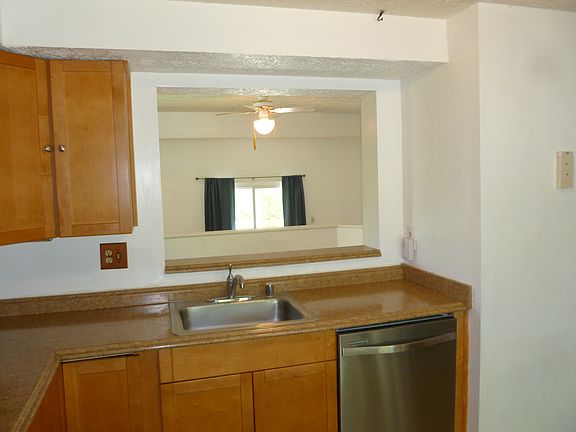 kitchen to dinning room