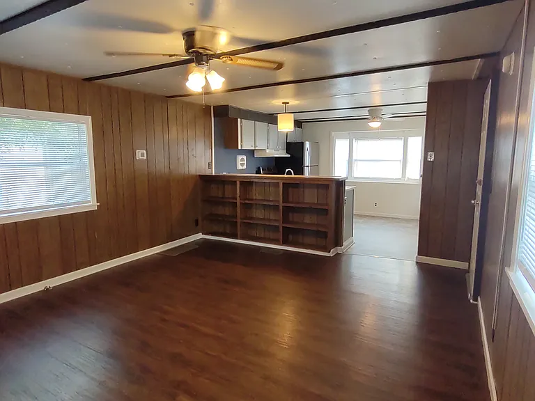 8675 Doris St — Photo 14