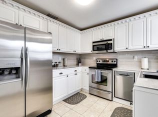 242 SW 9th St, Pompano Beach, FL 33060