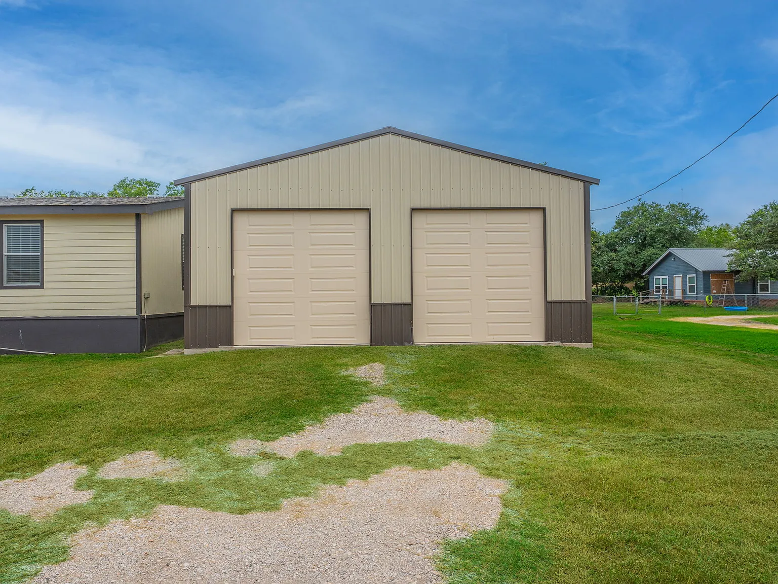 4 bed, 1512 sqft, $1,800 — Photo 2
