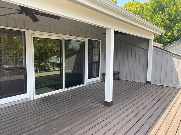 5th image of 23 Lakeview Vlg