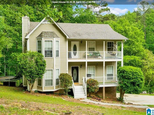 113 Longleaf Ln, Trussville, AL 35173
