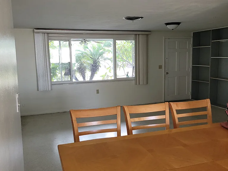 5113 Moog Rd — Photo 22
