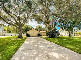 614 133rd St E, Bradenton, FL 34212