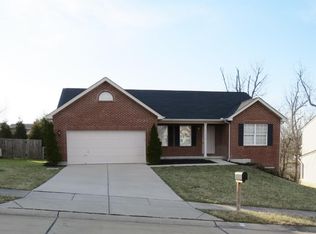 2708 Benjamin Ln, Hebron, KY 41048