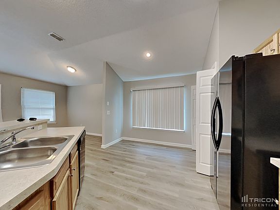 5th image of 2746 Secret Harbor Dr