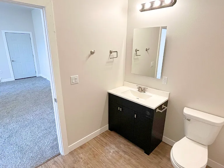 Le Mars 38-Unit (Royal Park Apartments) — Photo 18