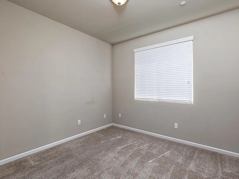 3720 Griffith Ave — Photo 32
