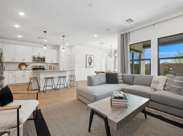 7431 S 76th Drive, Laveen, AZ 85339