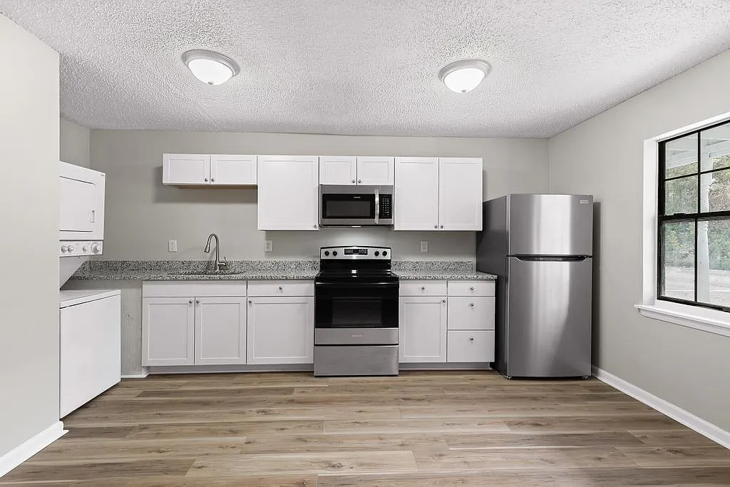 1 bed, 520 sqft, $1,090 — Photo 4