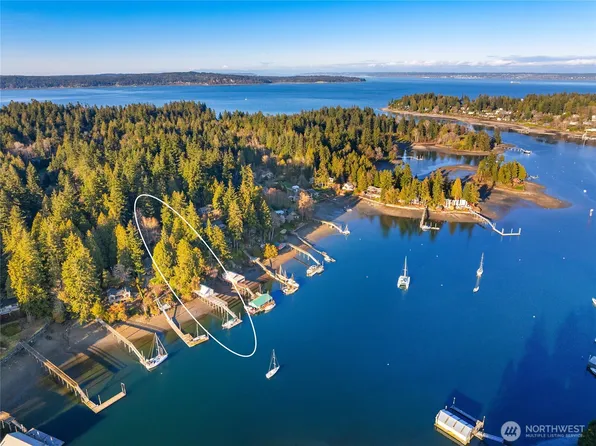 15100 Sivertson Road NE, Bainbridge Island, WA 98110