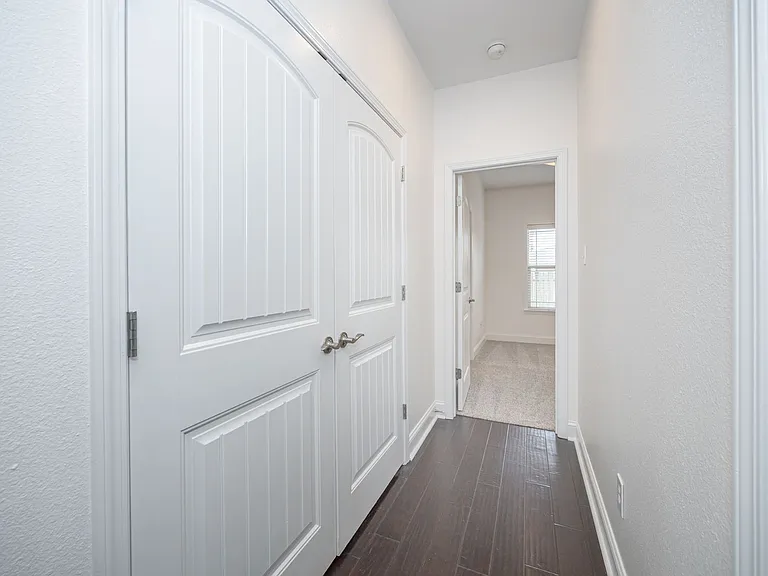 931 Old Towne St — Photo 28