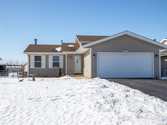 2nd image of 14660 Misty Meadow Ln