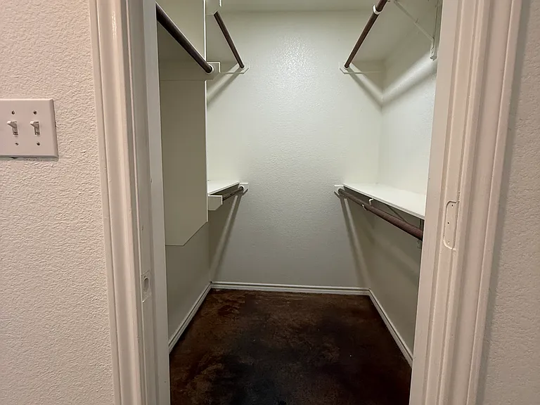 430 Summit Ridge Dr N — Photo 15
