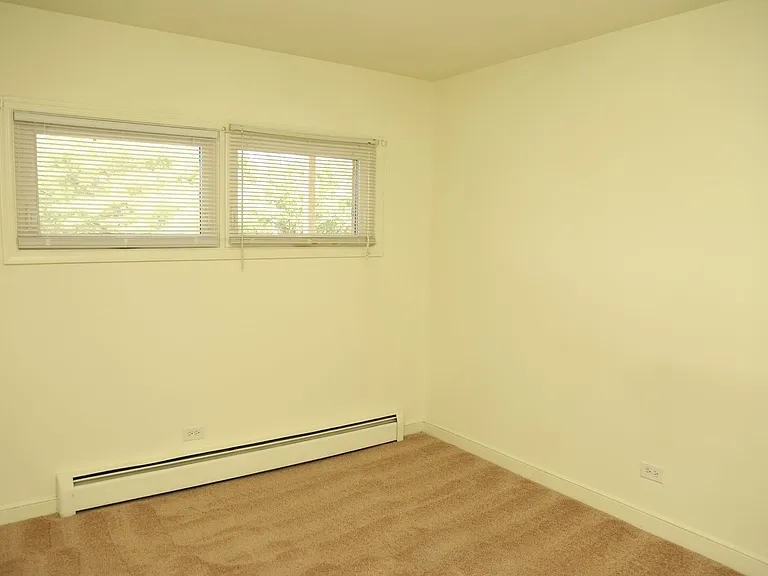 Gardenwood Apartments — Photo 18