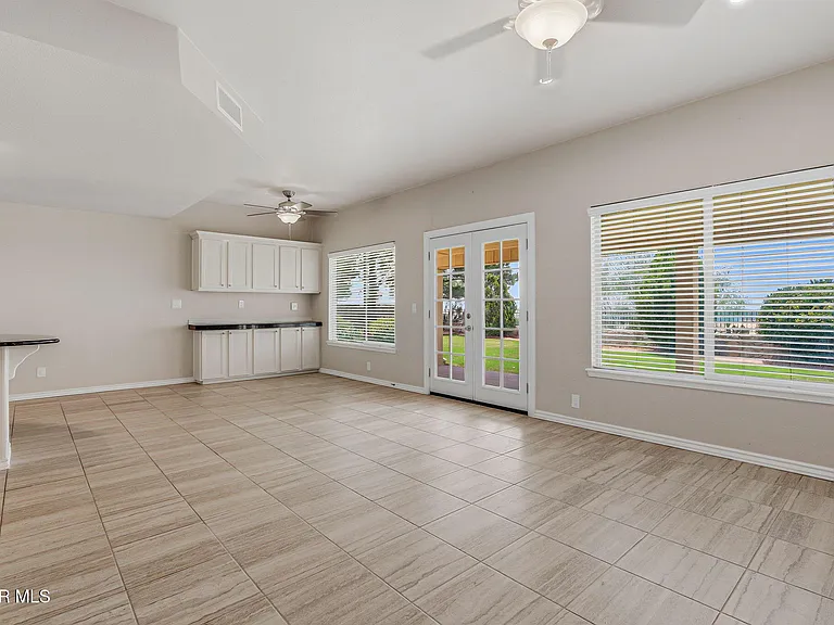 825 Dulce Tierra Dr — Photo 17