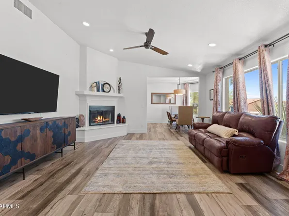 2149 W TERRACE Drive, Wickenburg, AZ 85390