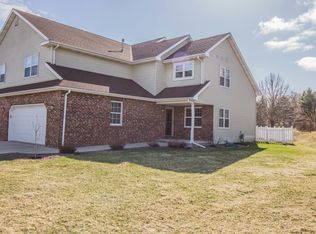 455 Overland Trl, Grafton, WI 53024