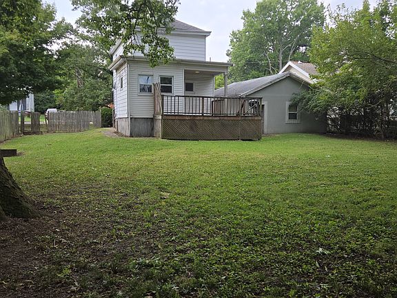 3rd image of 6942 Gilbert Ave
