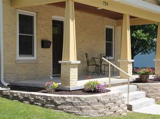 729 W Wisconsin St, Portage, WI 53901