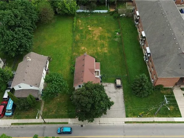 841 Duke St, Cambridge, ON N3H 3T8
