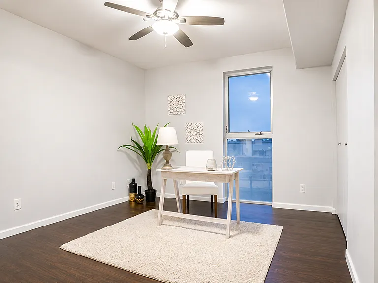 L2 - Room (can be used as a bedroom or office).
Virtual staging shown. Furniture not included.