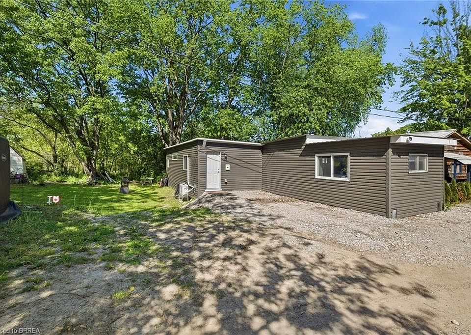 1st image of 99 4th Concession Rd #235