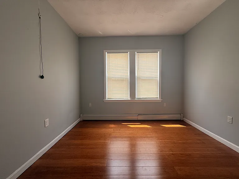 66 Marion Ave #2 — Photo 16