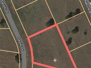 Daylily Dr, Lumberton, NC 28360