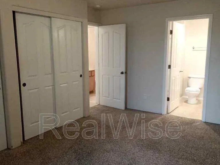 3172 Forest Hills Dr #A — Photo 13