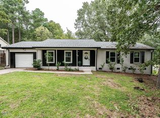 102 Hadley Ln, Durham, NC 27713