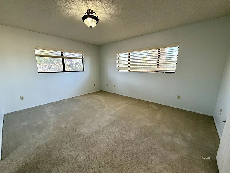 3028 S Fairway Ave — Photo 13
