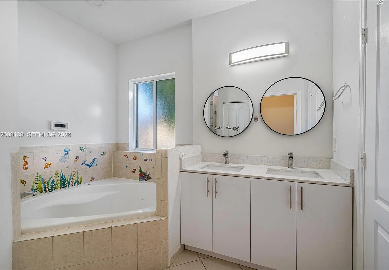 4 bed, 2692 sqft, $4,800 — Photo 4