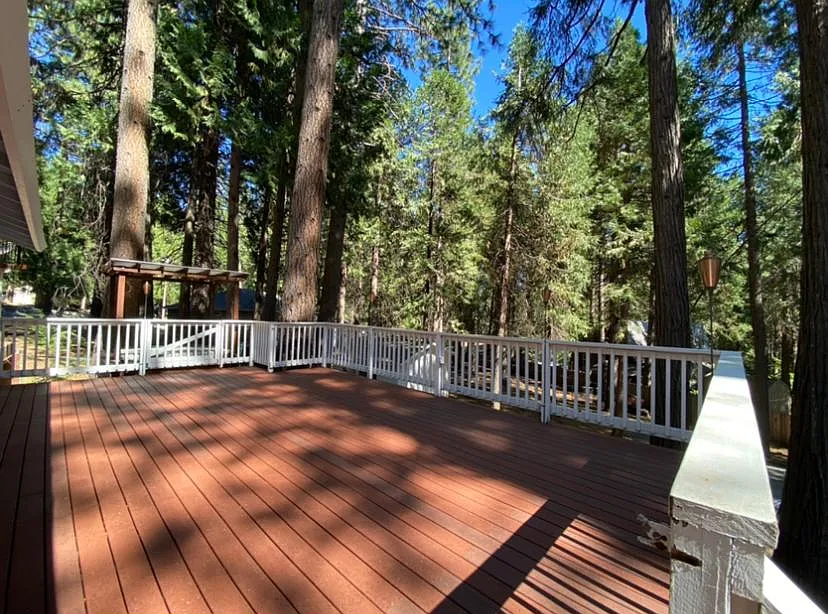 2 bed, 968 sqft, $2,400 — Photo 4