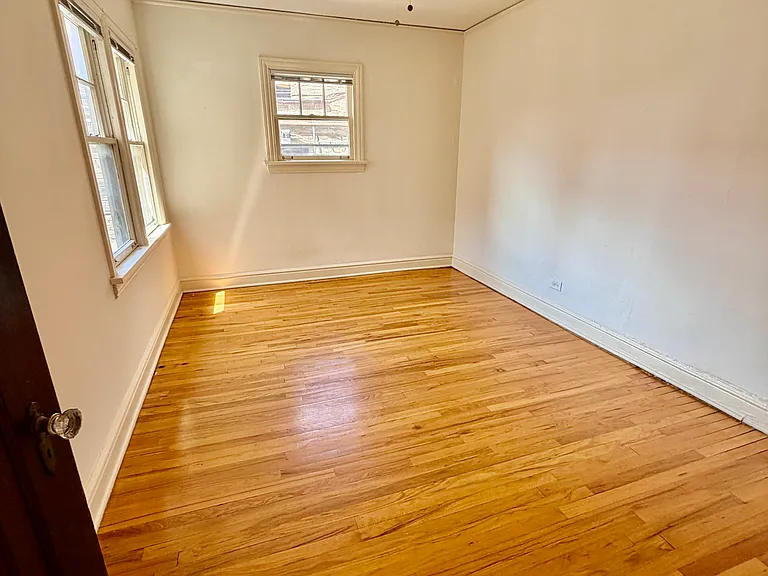 1275 N Washington St — Photo 5