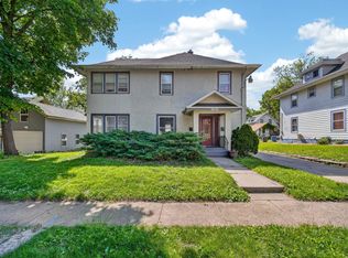 1064 27th St, Des Moines, IA 50311
