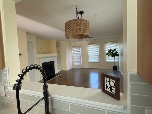 2540 Blackwolf Run Ln #1, Raleigh, NC 27604