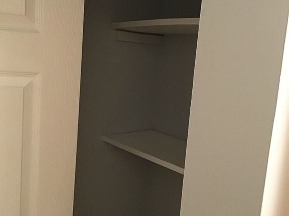 5th image of 7147 S Bennett Ave APT 1S