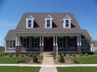 2258 Finchley Rd, Carmel, IN 46032