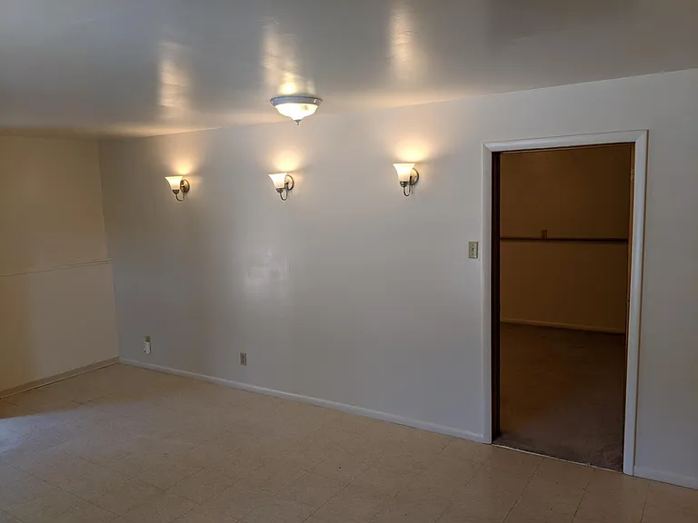 3302 Wagon Wheel Rd — Photo 31