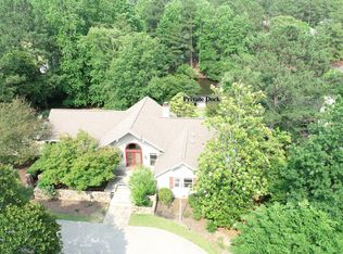 1048 Burning Tree Rd, Pinehurst, NC 28374