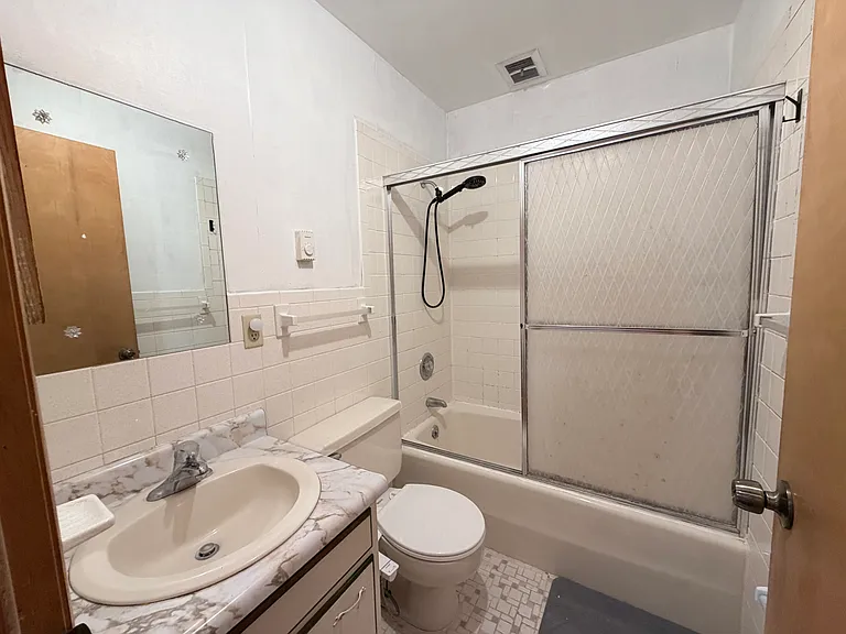 5849 Beverly Hills Rd — Photo 34
