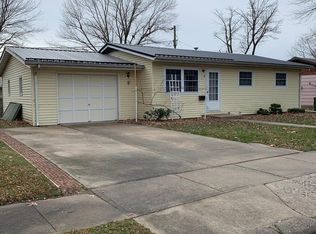 4 Joan Ct, Fort Madison, IA 52627