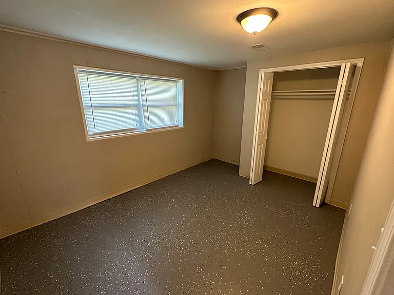 4933 N Oakley Ave — Photo 13